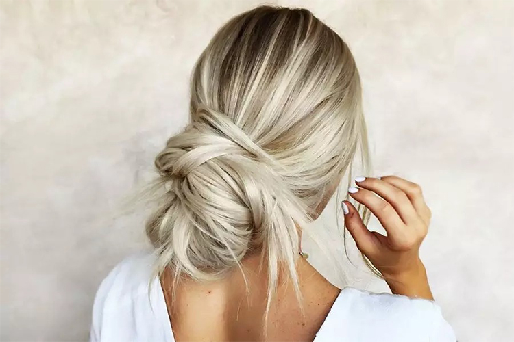 Quick and easy hairstyles for busy mornings.